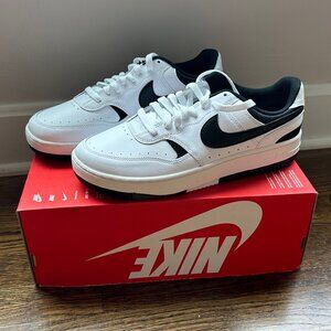 Nike Gamma Force White Black Summit White Women’s 10.5 / Men’s 9 – Brand New
